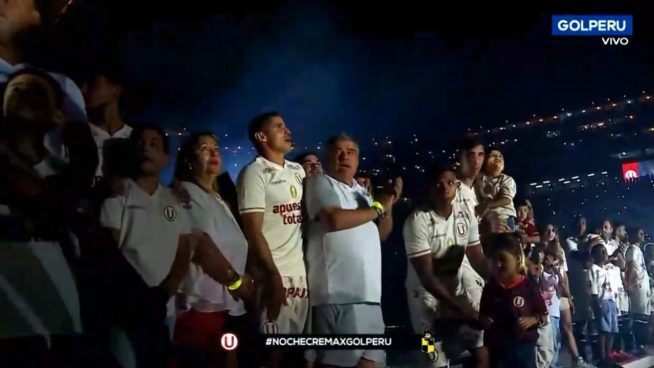 Universitario presentó a su equipo en la Noche Crema