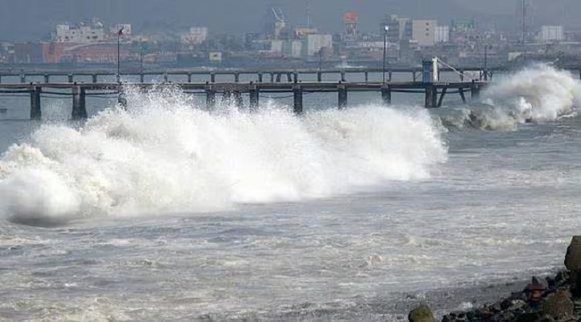Anuncian oleajes de ligeros a fuertes en el litoral peruano desde este martes 8 de abril