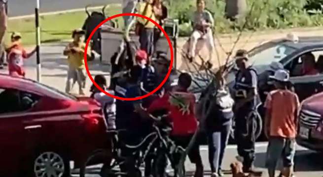 Limpiaparabrisas se enfrentan violentamente a serenos de Jesús María | VIDEO