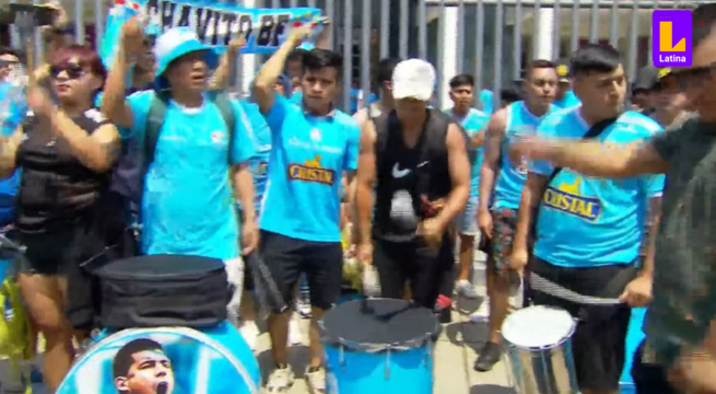 Tarde Celeste 2024: Hinchas comienzan a decir presente en el Estadio Nacional