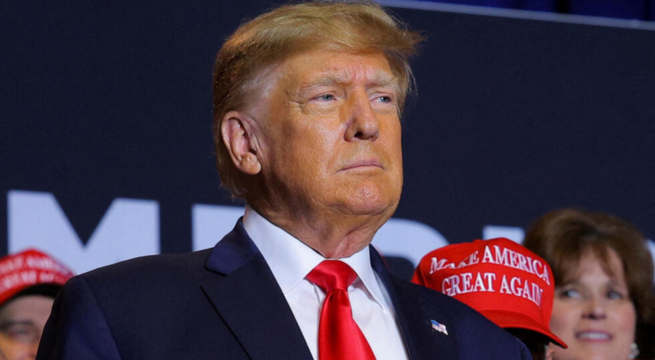 La decisión de la Corte Suprema retrasa el juicio a Donald Trump por subversión electoral