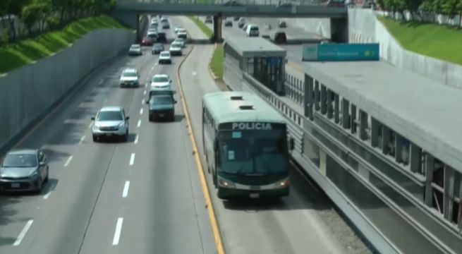 Policía transita por carriles exclusivos del Metropolitano ¿Qué dice la norma? | LATINA CHEQUEA