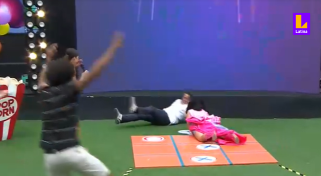 Así fue la graciosa caída de Génesis Hurtado en la kermesse de Arriba Mi Gente