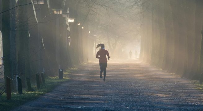 Joven pierde la vida mientras hacía ejercicios en parque