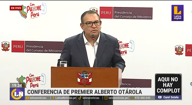 Alberto Otárola renuncia a la PCM, denuncia 