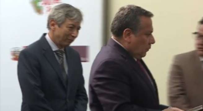 Premier termina conferencia tras ser consultado por reloj 'Rolex' de Dina Boluarte