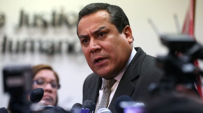 Rolex de Dina Boluarte: Gustavo Adrianzén criticó a la Fiscalía por 