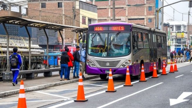 Corredor Azul y Morado acercan a usuarios a las principales iglesias del Centro de Lima