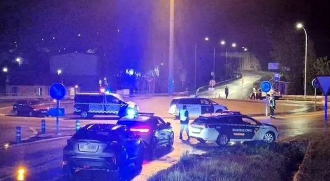 ¡De terror! Hijo decapita a su padre y lanza su cabeza contra autos