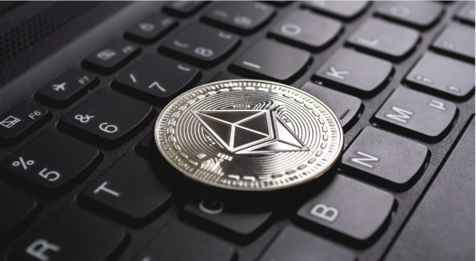 Criptomonedas: 74% de peruanos señalan que se necesita más regulación