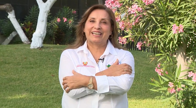 Dina Boluarte da mensaje por el Día de la Madre tras detención de su hermano y abogado