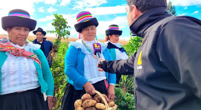 'Nuestra papa': escolares de Comas disfrutaron del preestreno del documental de Latina Noticias