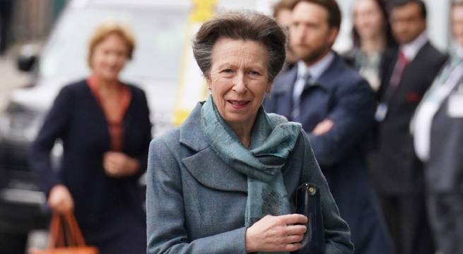 Princesa Ana fue hospitalizada por una conmoción cerebral tras incidente en su residencia