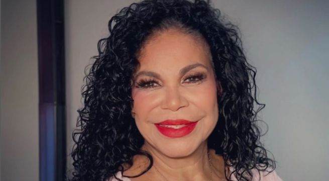 Eva Ayllón: así luce la imagen de la cantante en el Muro de Berlín