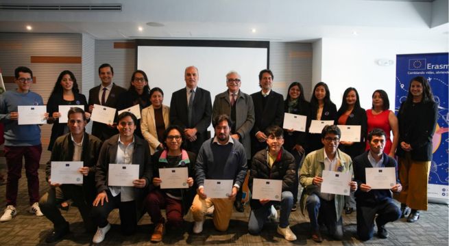 Jóvenes peruanos cumplirán sueño de estudiar en Europa con la Beca Erasmus
