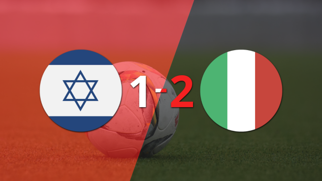 Victoria apretada de Italia por 2-1 sobre Israel con un gol agónico incluido