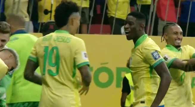 Goles brasileños: Andreas Pereira y Luiz Henrique pusieron el Brasil 4-0 Perú