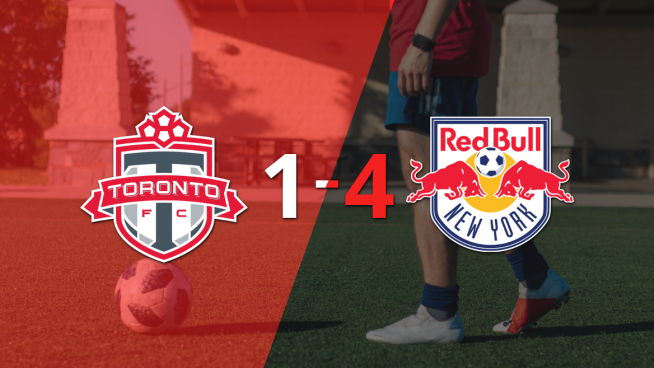 Un inspirado New York Red Bulls propina una paliza a Toronto FC con una goleada 4 a 1