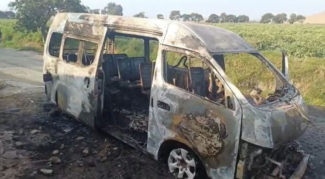 Extorsionadores queman combi y amenazan a dirigente de transportistas