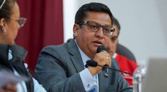 Ministro de Salud sobre silencio de Dina Boluarte con la prensa: 