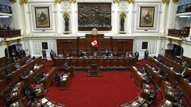 Congreso no logra eliminar movimientos regionales de la Constitución: ¿qué significa esto?