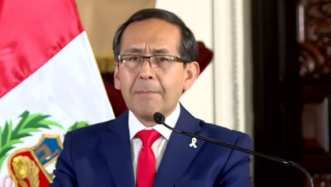 Fredy Hinojosa responde por uso de auto presidencial: 