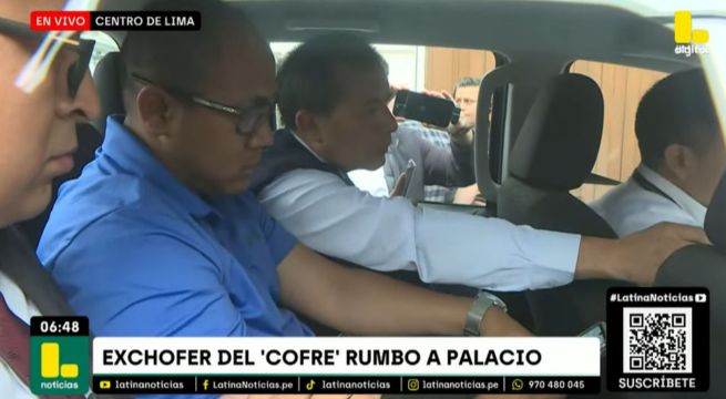 Así fue la llegada del chofer del 'Cofre' a Palacio para diligencia de reconstrucción