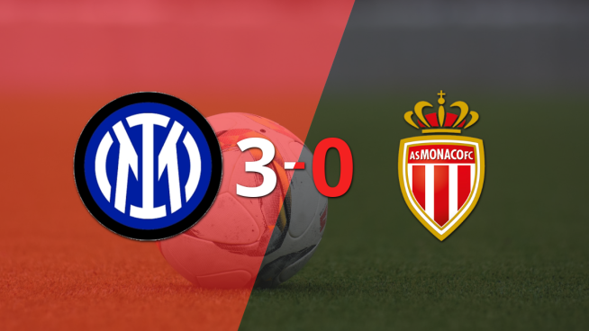 Lautaro Martínez marcó un hat-trick en la goleada 3-0 de Inter frente a Mónaco