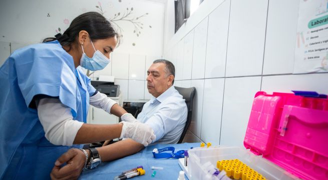 ¿Cuántas atenciones preventivas en centros de trabajo se proyectan para el 2025?