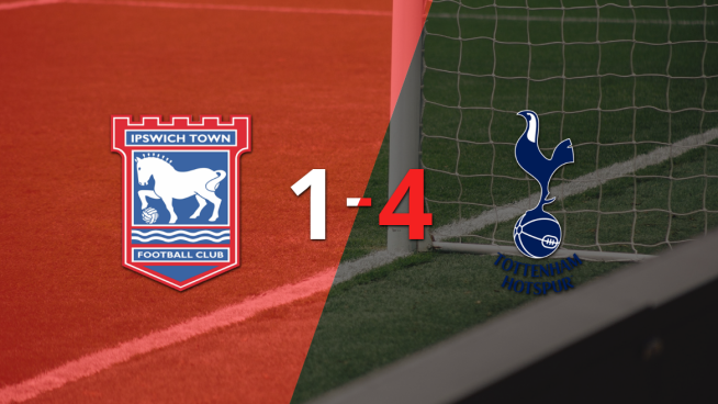 Goleada de Tottenham a Ipswich Town con doblete de Brennan Johnson incluído