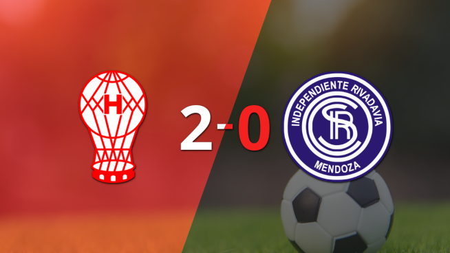 Independiente Riv. (M) cayó derrotada ante Huracán por 2-0