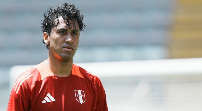 Renato Tapia: 