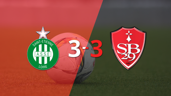 Stade Brestois empató 3-3 ante Saint Etienne con doblete de Ludovic Ajorque