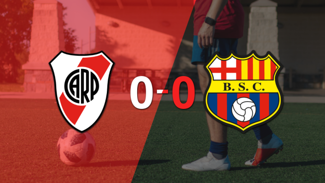 No hubo goles en el empate entre River Plate y Barcelona