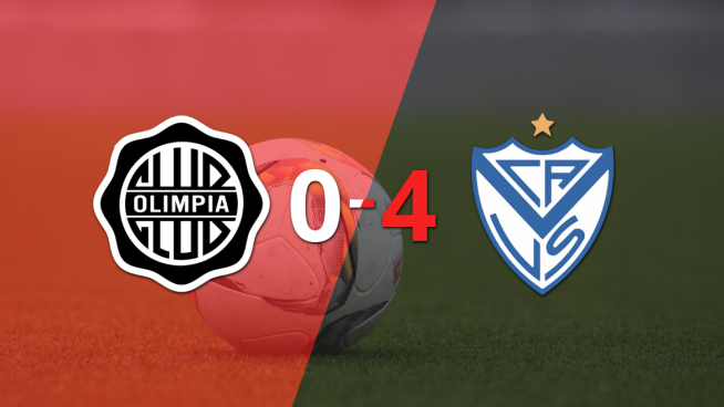 Vélez derrotó sin complicaciones a Olimpia con doblete de Braian Romero
