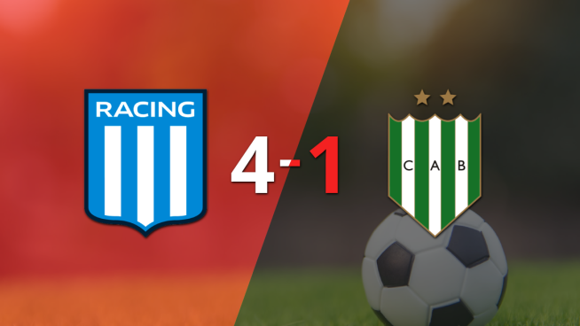 Con triplete y gran actuación de Adrián Martínez, Racing Club goleó a Banfield