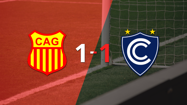 Grau rescató un empate agónico frente a Cienciano