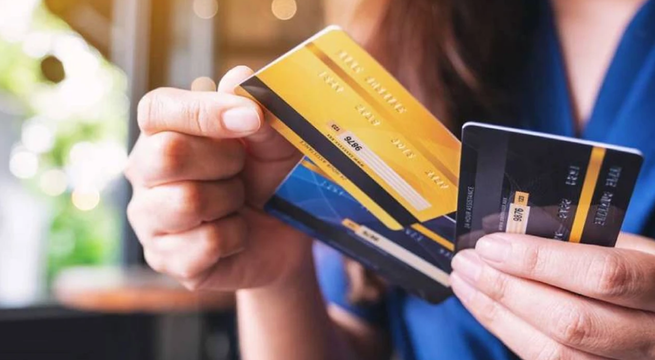 Cada vez menos jóvenes quieren tarjetas de crédito: estas son las razones