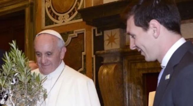 Messi y su sincero mensaje con el que se despidió  del papa Francisco: “Distinto, cercano, argentino”