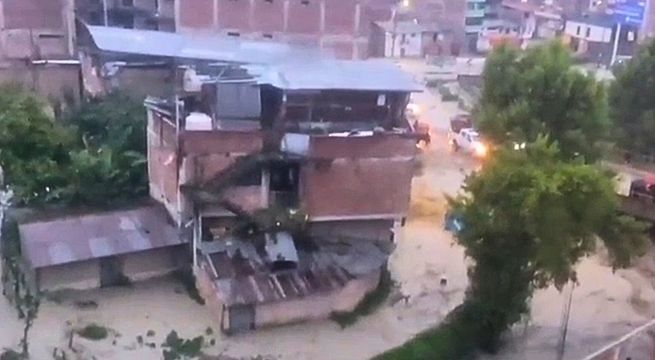 Desborde de río deja tres muertos y varias casas inundadas en Cajamarca | VIDEO