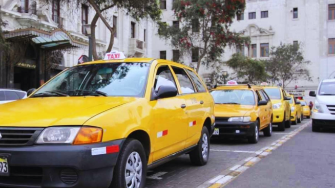 La ATU responde si los taxis por aplicativo deberán pintar sus unidades de amarillo