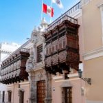 Cancillería informa que 13 peruanos lograron evacuar de la zona de conflicto en Medio Oriente