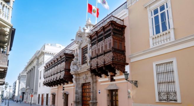 Cancillería informa que 13 peruanos lograron evacuar de la zona de conflicto en Medio Oriente