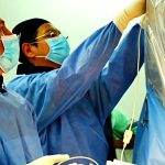 Implante cerebral logra revertir síntomas de depresión severa: todo sobre esta cirugía pionera