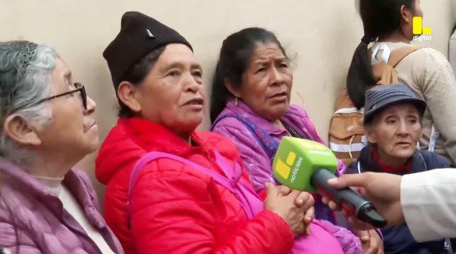 Madres se quejan: Les prometieron paseo pero las dejaron en presentación del tren Lima-Chosica