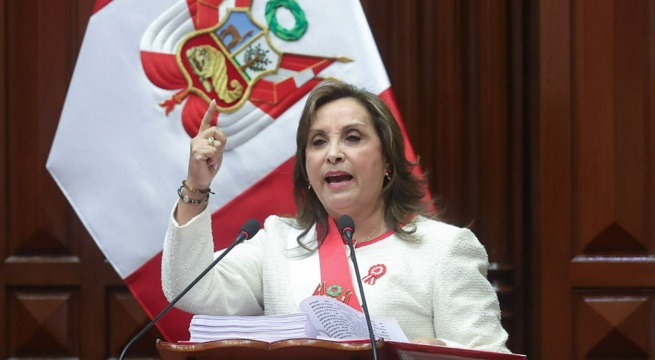 Tres mociones de vacancia contra Dina Boluarte circulan en busca de votos en el Congreso