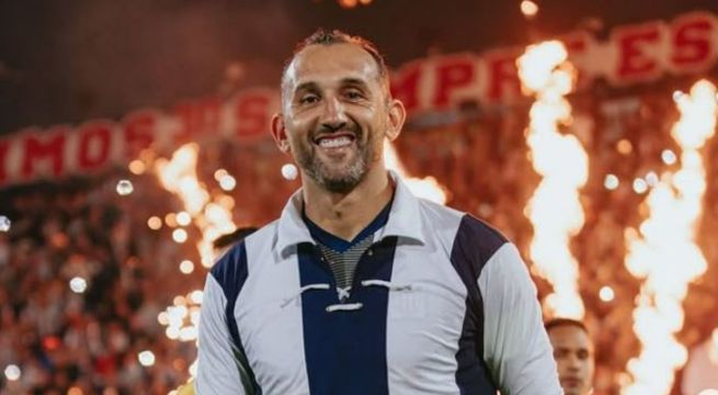 Hernán Barcos emociona a los hinchas de Alianza Lima con tierna foto tras la clasificación