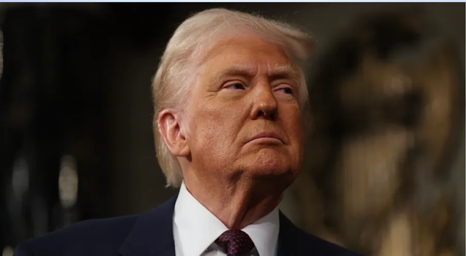 Corte de EE. UU. frena intento de Trump de eliminar la ciudadanía por nacimiento