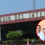 Juan José Santiváñez denuncia a periodistas para intimidar y silenciar investigaciones