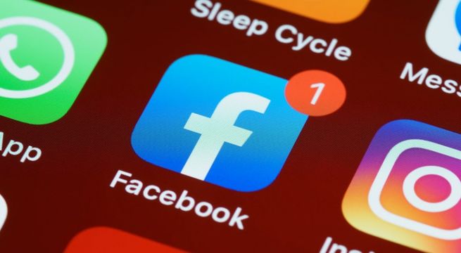 Meta elimina 10 millones de cuentas falsas en Facebook: por qué razón
